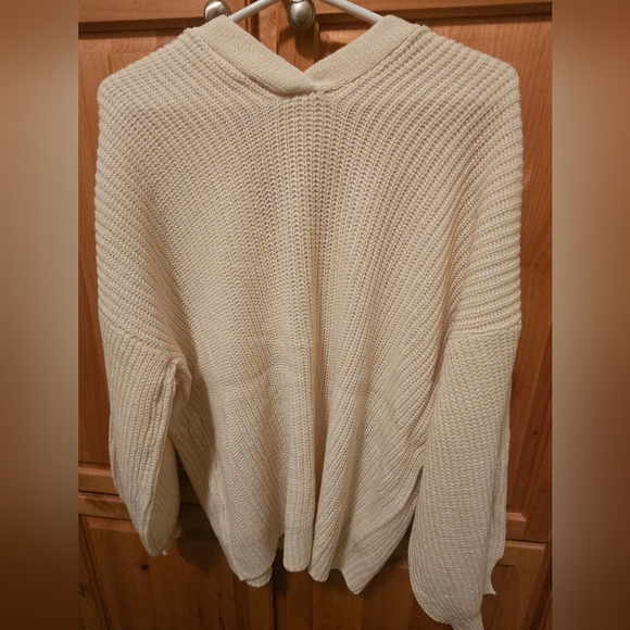 NWT Oversized Cardigan - Picture 2 of 4